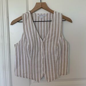 Tan Sleeveless Fitted Vest